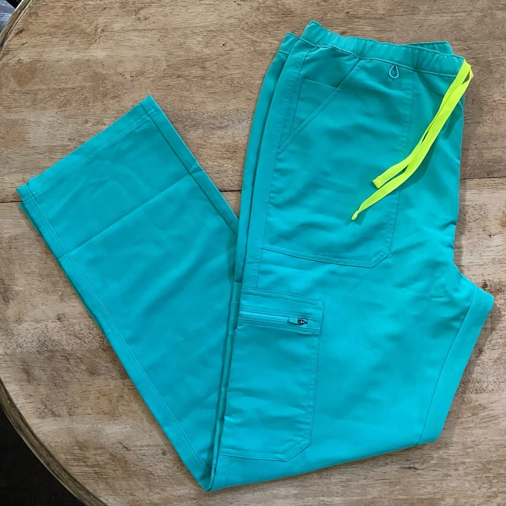 Figs Men’s XL Cairo Cargo‎ Scrub Pants in Oasis